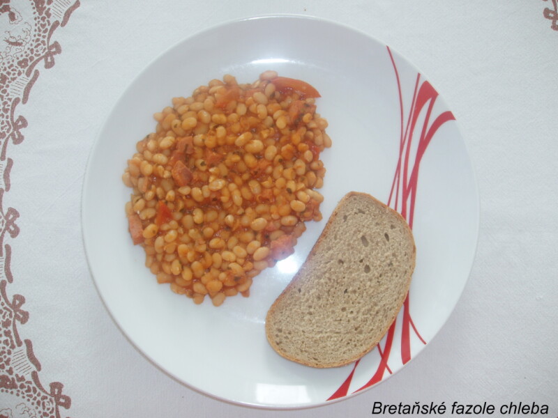 Bretaňské fazole chleba